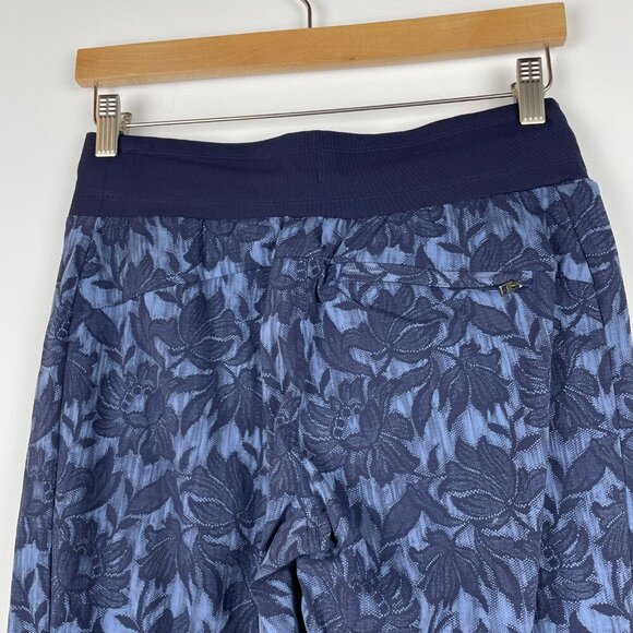 Athleta Trekkie North Jogger in Ethereal Bloom Cottage Blue Size 2 - Picture 6 of 8